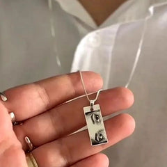 FASTSIDE™ Customized Eyes Locket – Where Emotions Meet Elegance