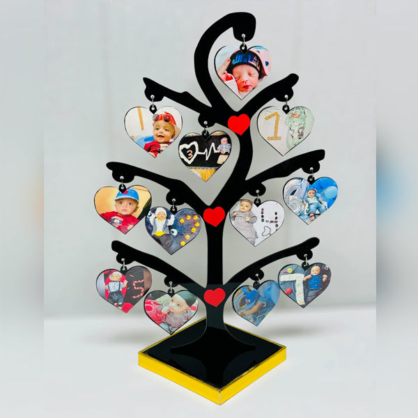 Customized Mini Wooden Tree Frame with 12 Heart Keychain Photos – Perfect Gift for Loved Ones