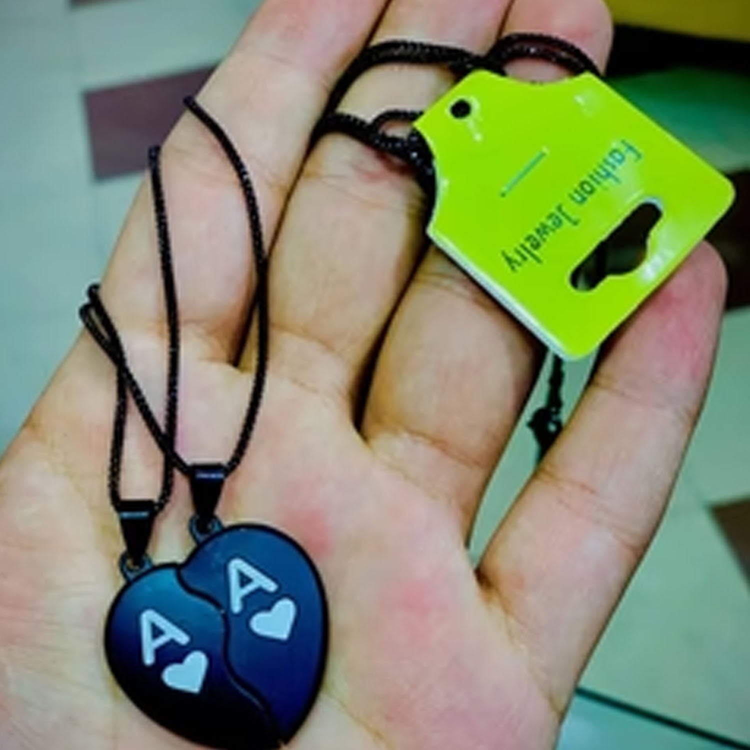 Customized Couple Locket – Broken Heart Necklace with Name