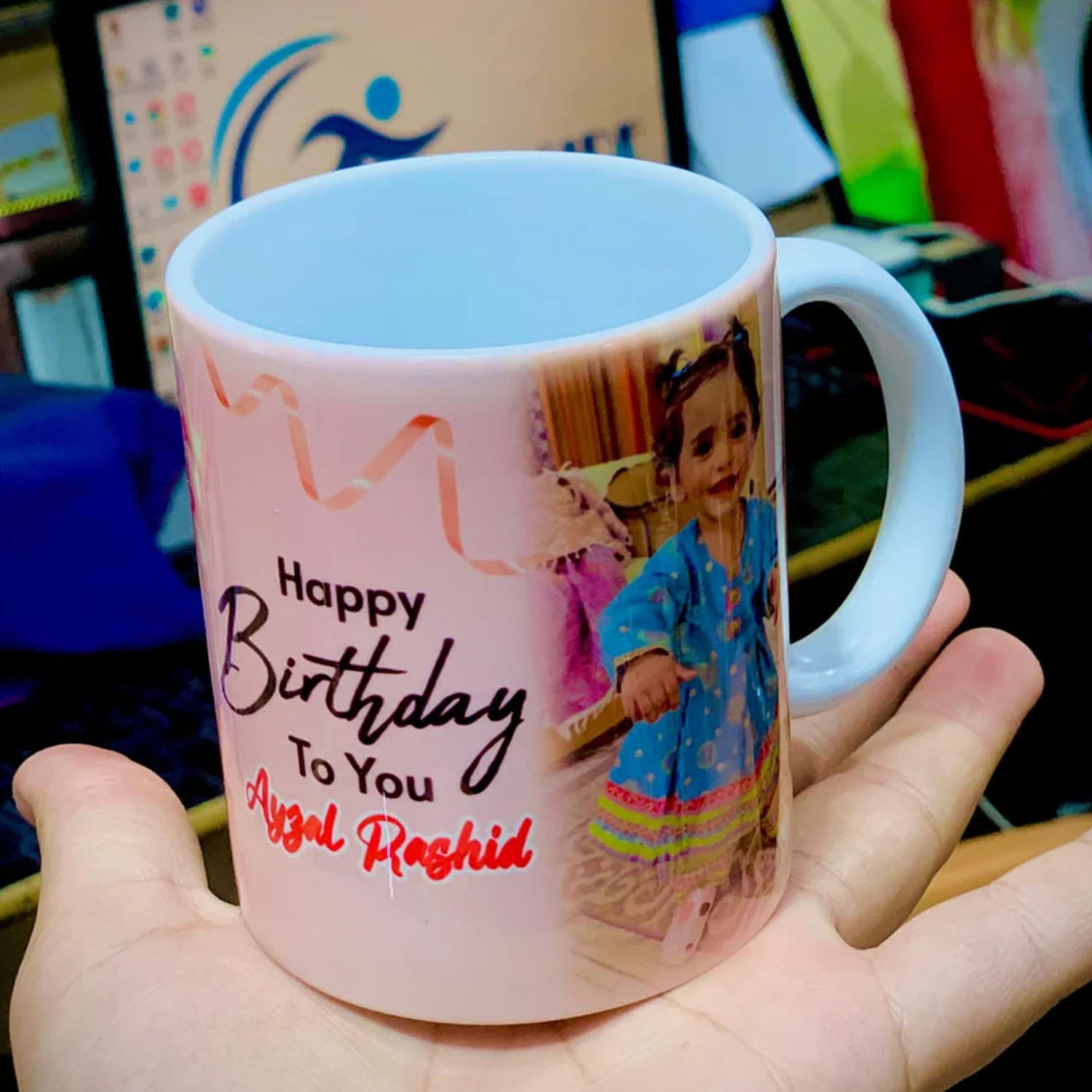 Customized White Mug With Picture Name Logo Print in Mug