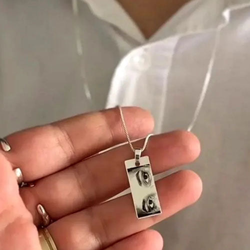 FASTSIDE™ Customized Eyes Locket – Where Emotions Meet Elegance