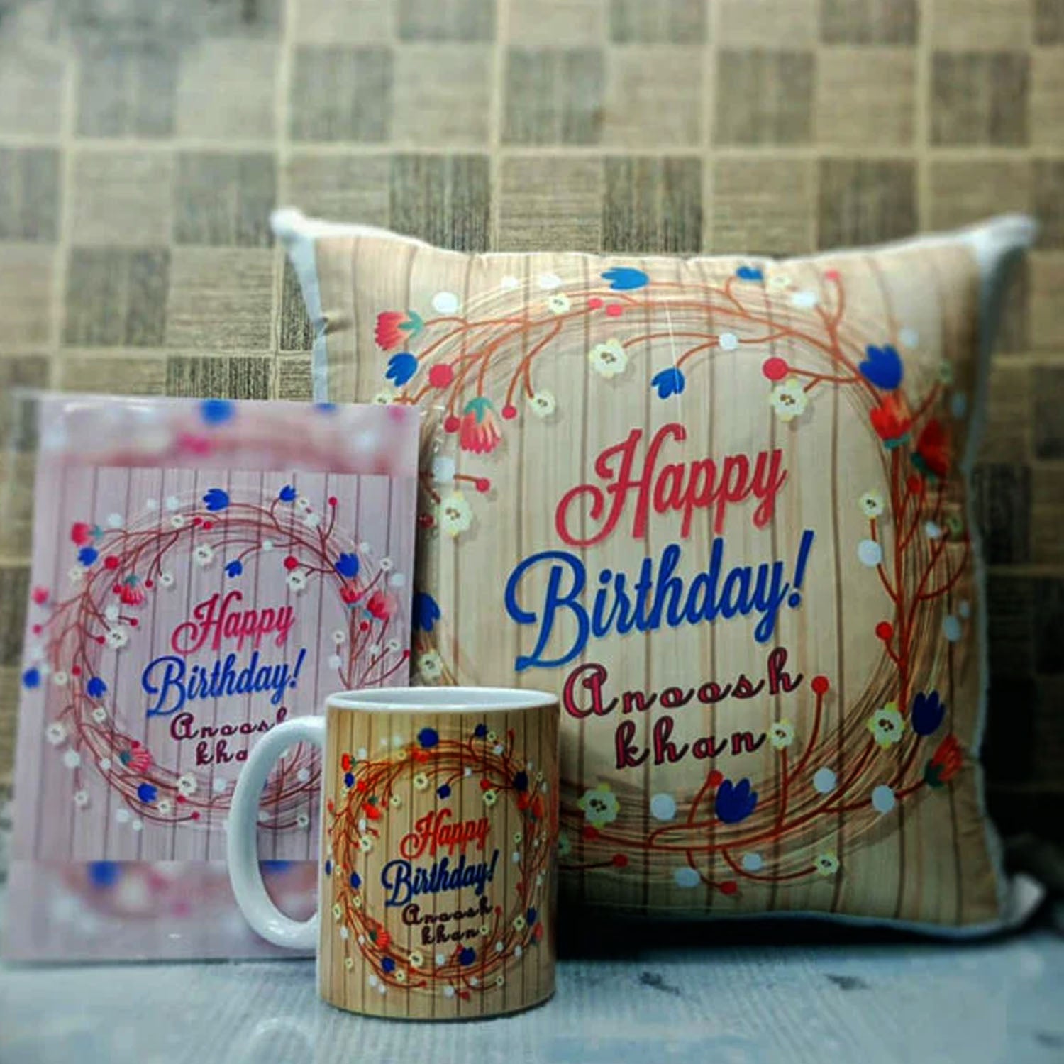 FASTSIDE Customized 3-Piece Gift Set – Mug, Cushion & Folding Card with Your Photos & Name